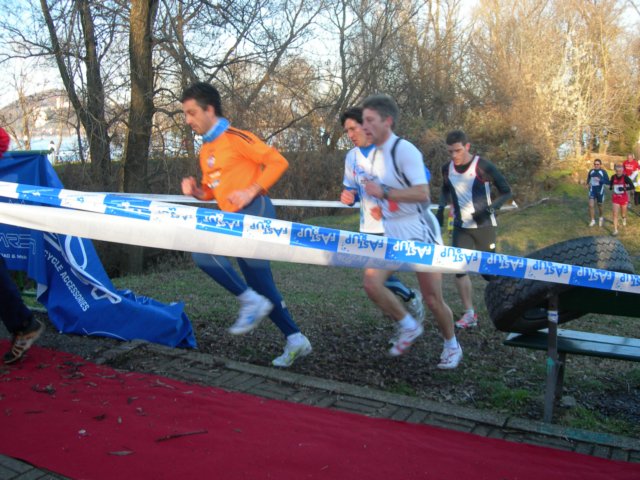 aronapoker148.jpg
