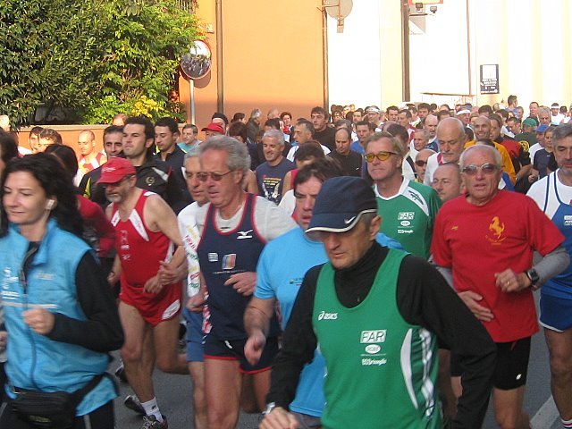 bogogno121008006.jpg
