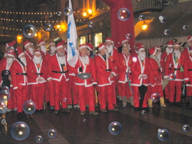 camminatadeibabbonatale13122008012.jpg