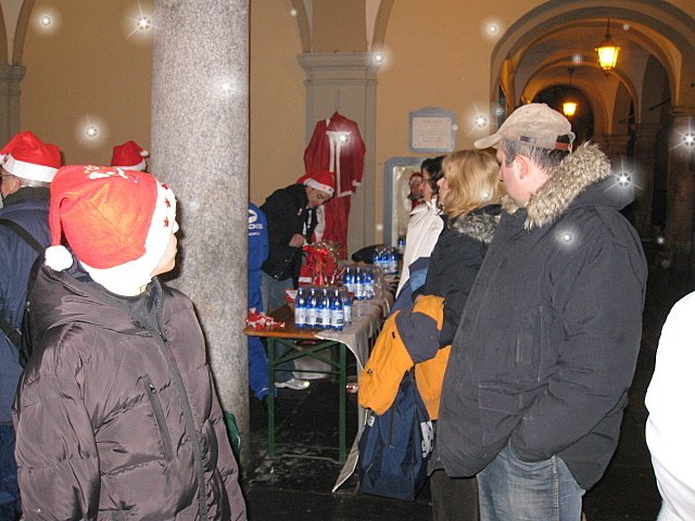 camminatadeibabbonatale13122008080.jpg